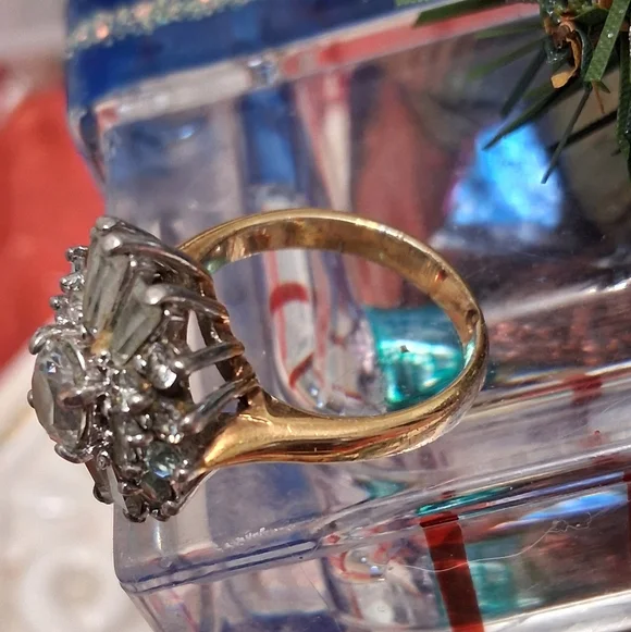 Vintage UNCAS ring - Picture 7 of 8